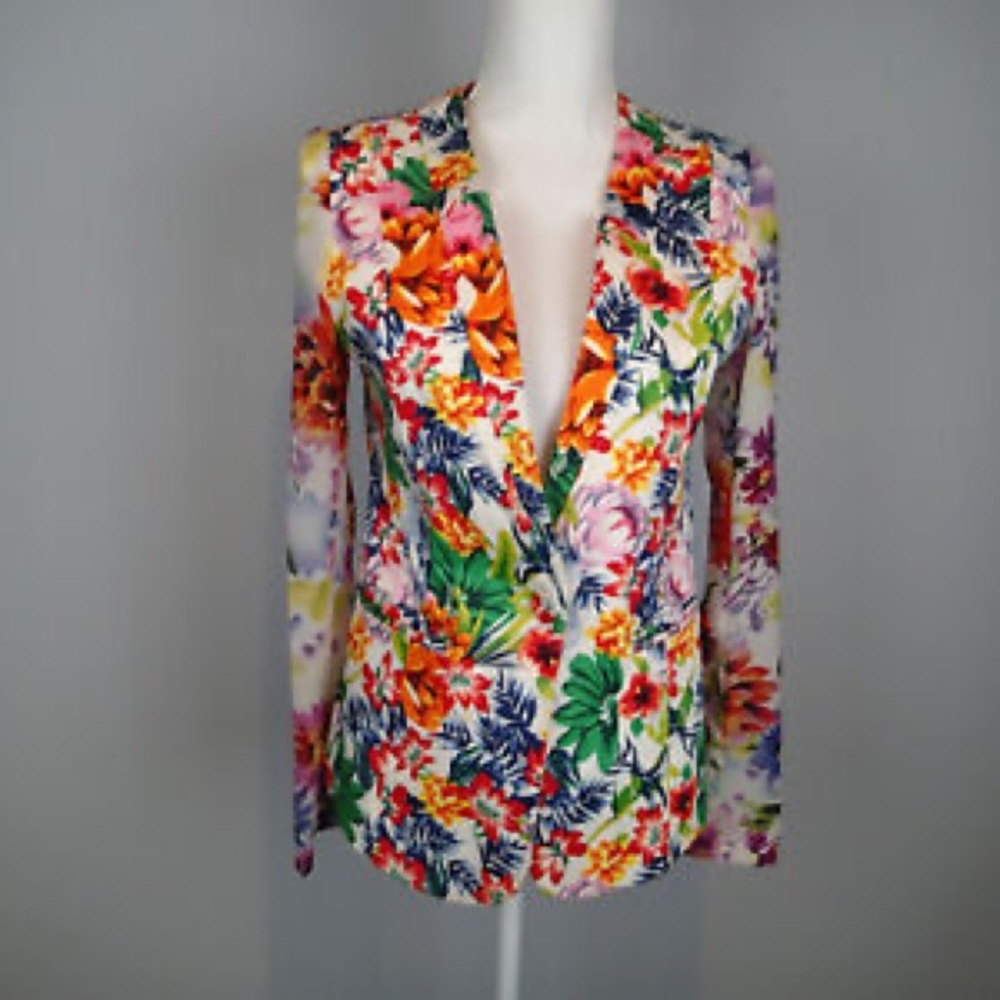 Akira Floral Blazer